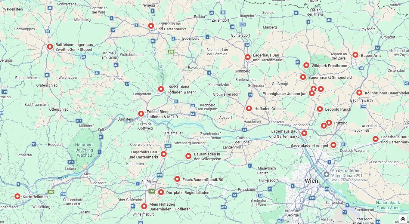 Eine Karte von Österreich, die verschiedene Orte und Straßen hervorhebt, wobei rote Punkte bestimmte Sehenswürdigkeiten markieren. Die Karte enthält Bezeichnungen für Städte, Gemeinden und bemerkenswerte Wahrzeichen.