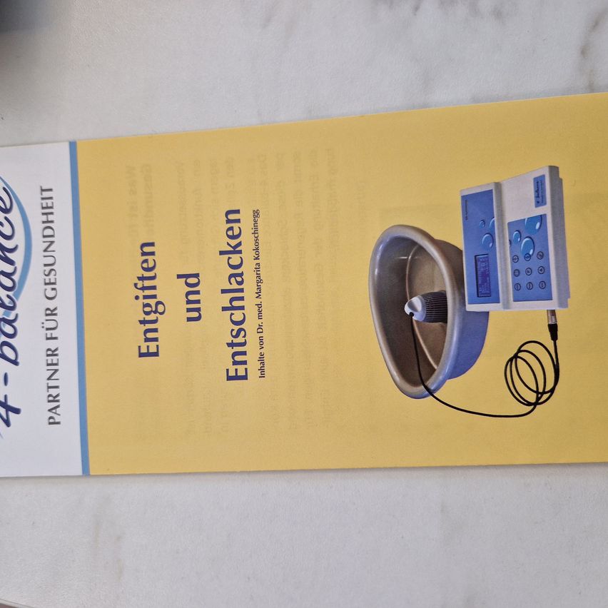 Bild enthält, Advertisement, Poster