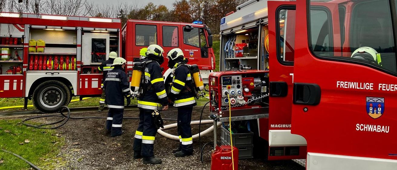 Bild enthält, Person, Machine, Wheel, Helmet, Transportation, Vehicle