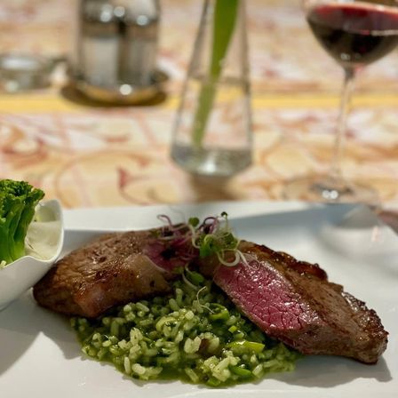 Bild enthält, Food, Food Presentation, Meat, Mutton, Plate, Pork