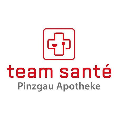 Das Logo von Team Sante Pinzgau Apotheke zeigt ein rotes Kreuz-Symbol und den Text 'team sante' mit 'Pinzgau Apotheke' darunter.