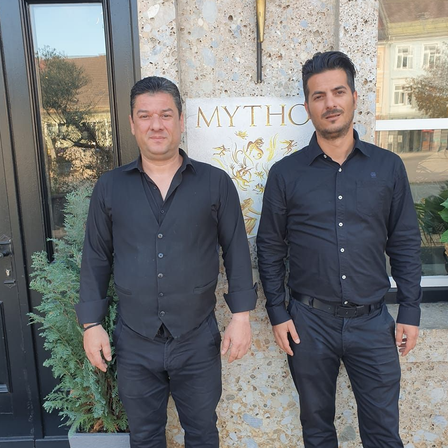 v1_migrated_image_87832994