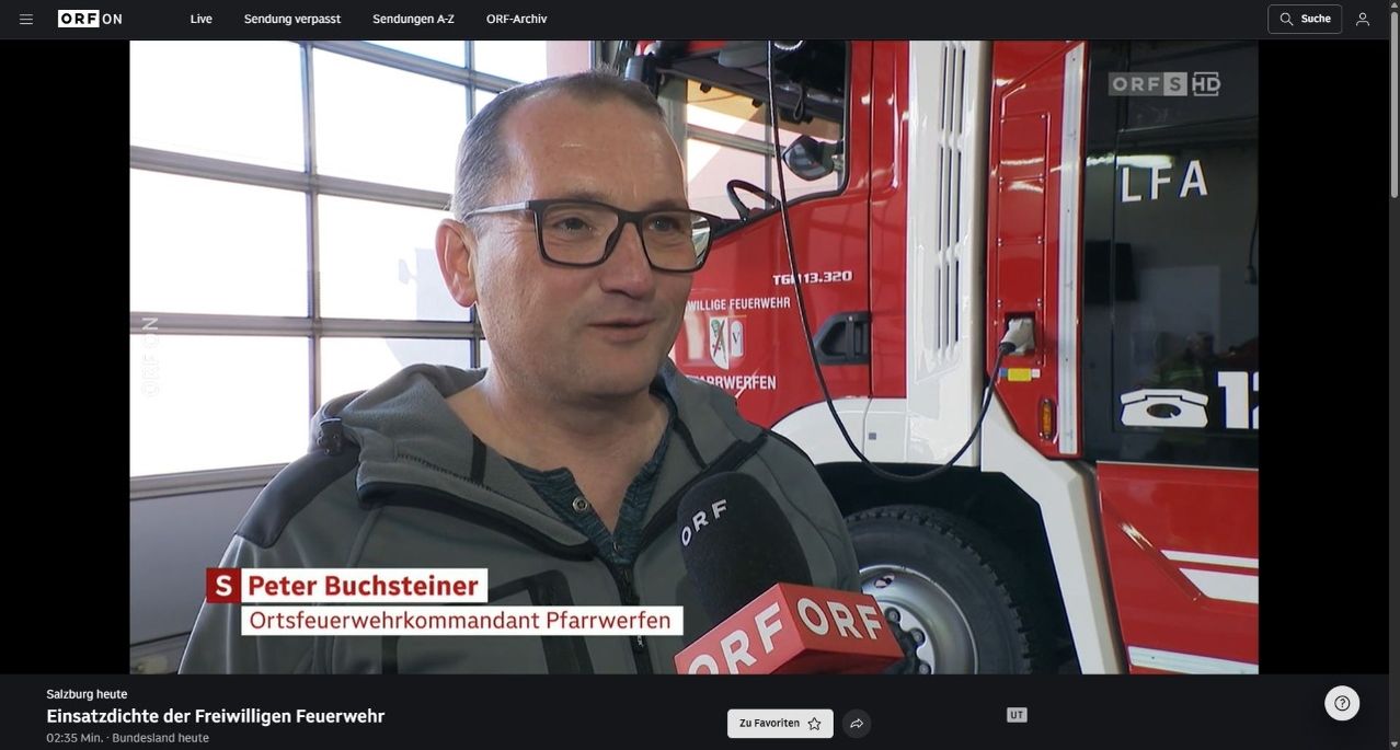 Bild enthält, Adult, Male, Man, Person, Machine, Wheel, Face, Accessories, Glasses, Vehicle