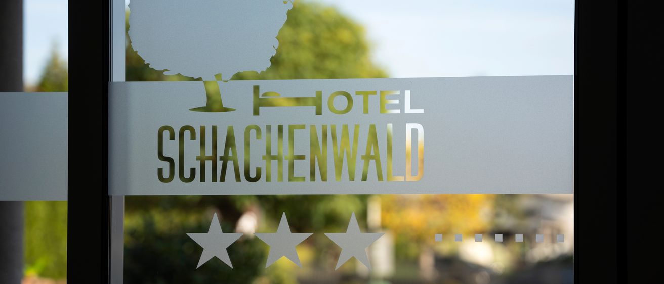 Bild enthält, Sign, Symbol, Logo