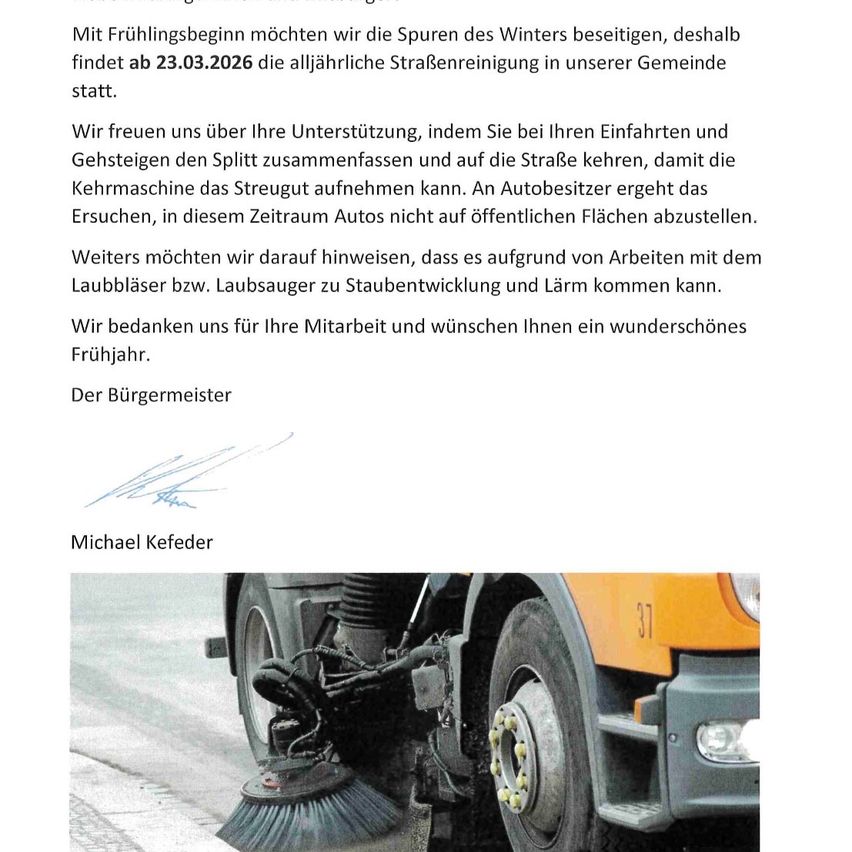 Das Bild zeigt ein Fahrzeug, das die Straße reinigt. Eine Kehrmaschine und ein Schild mit der Nummer 37 sind sichtbar. Eine Notiz von Michael Kefeder erwähnt die jährliche Straßenreinigung am 23.03.2026.