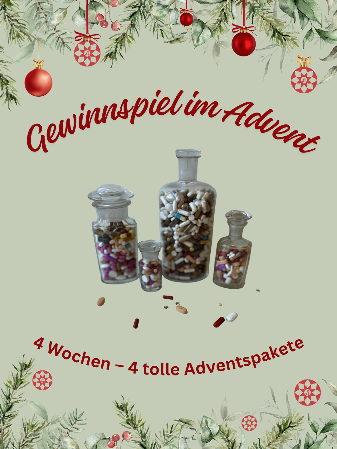 Ein Plakat für ein Weihnachts-Gewinnspiel, das vier Glasgefäße mit bunten Pillen zeigt. Die Gefäße sind auf einem grünen Hintergrund angeordnet. Der Text lautet '4 Wochen - 4 tolle Adventspakete'. Im Hintergrund befinden sich ein Weihnachtsbaum und Ornamente.