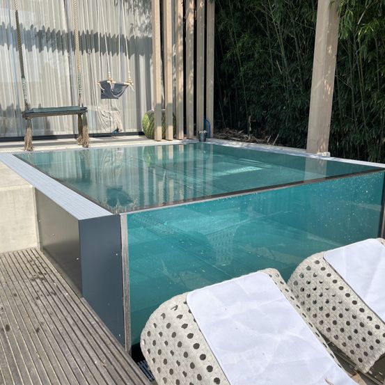 Bild enthält, Pool, Water, Swimming Pool, Outdoors, Hot Tub, Tub, Aerial View