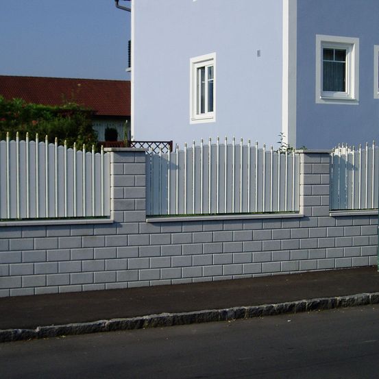 Bild enthält, Nature, Outdoors, Yard, Picket Fence