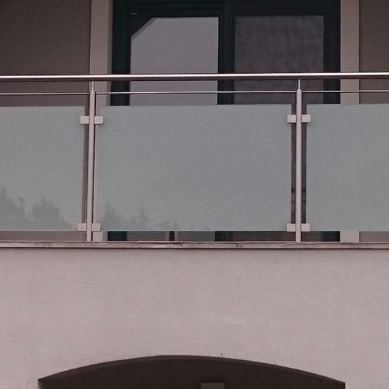 Bild enthält, Architecture, Balcony, Building