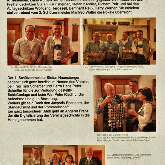 Ein Bild zeigt fünf Männer in traditioneller Kleidung, die Auszeichnungen halten. Das obere Foto zeigt Richard Pelz und Stefan Haunsperger. Das untere Foto zeigt Harry Werner, Wolfgang Hergesell und Bernhard ReiB. Der Text beschreibt die Verleihung von Preisen an die Männer.