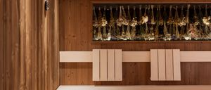 Bild enthält, Indoors, Interior Design, Wood Panels, Wood