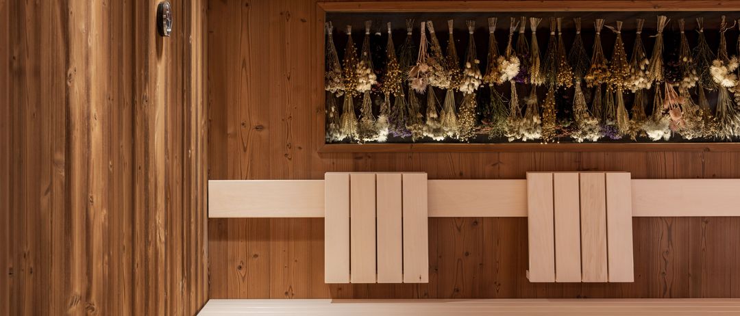 Bild enthält, Indoors, Interior Design, Wood Panels, Wood