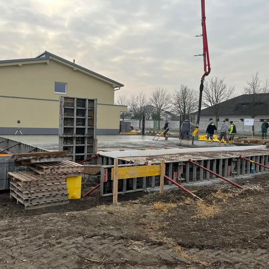 Bild enthält, Person, Construction, Home Renovation Work