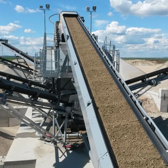 Bild enthält, Construction