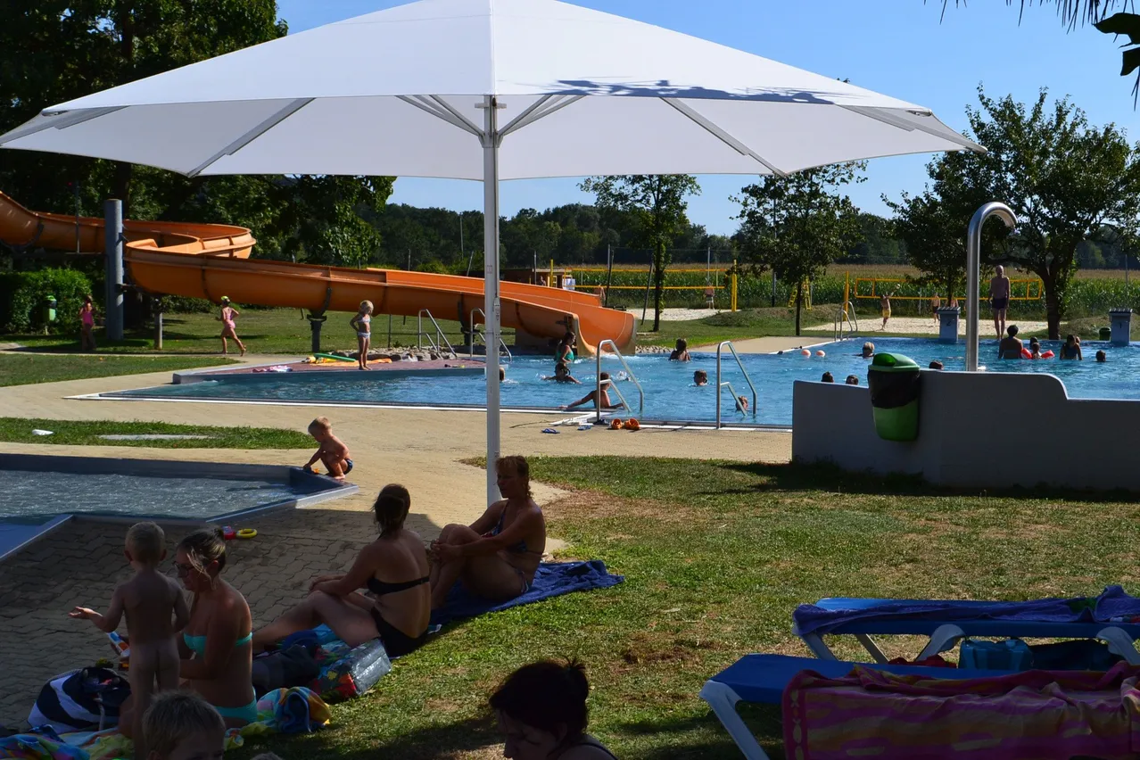 Summer, Adult, Female, Person, Woman, Water, Boy, Child, Male, Pool