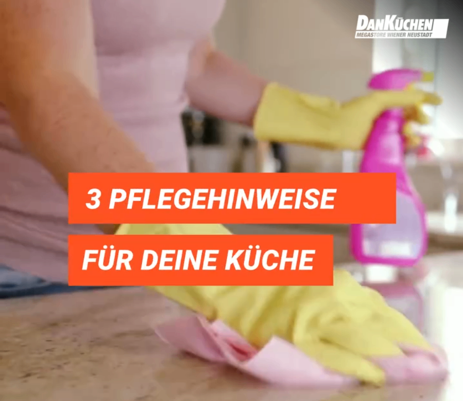 Bild enthält, Cleaning, Person, Indoors, Interior Design, Baby