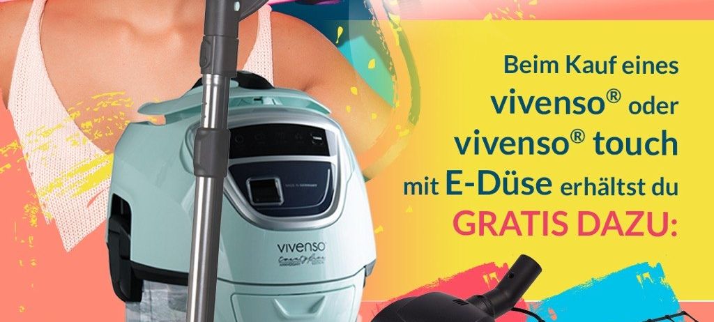 Werbeplakat für die Summer Vibes-Veranstaltung vom 14. Juni bis 24. Juni 2026. Eine Frau mit Sonnenbrille hält einen Staubsauger. Der Text bietet ein kostenloses Zubehör bei Kauf eines Vivenso-Staubsaugers an.