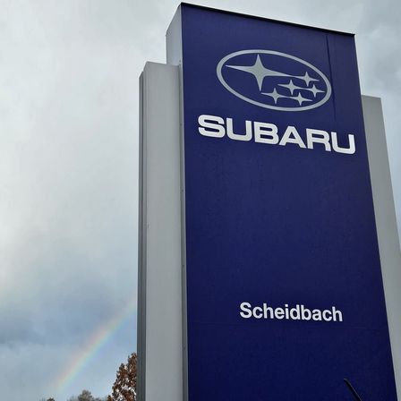 Bild enthält, Architecture, Building, Office Building, Nature, Outdoors, Sky