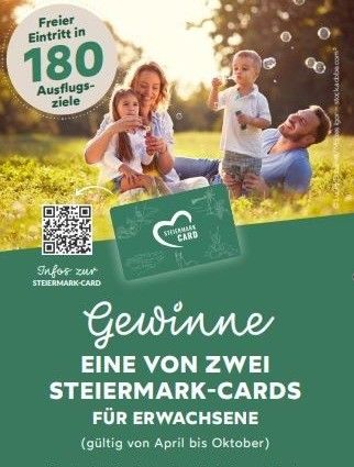 Werbung für freien Eintritt in 180 Ziele mit einer Familie, die einen Tag im Freien genießt. Beinhaltet eine grüne Karte mit dem Text 'Steiermark Card' und einem QR-Code für weitere Informationen.