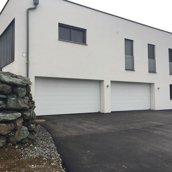 Bild enthält, Garage, Indoors, Architecture, Building