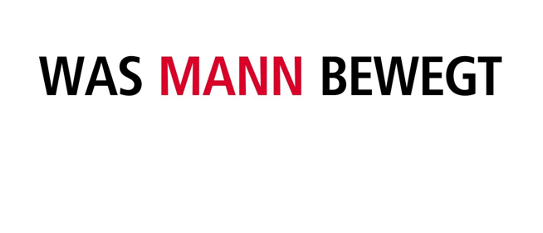 Der Text 'WAS MANN BEWEGT' wird in fetten, großgeschriebenen Buchstaben auf weißem Hintergrund angezeigt. Die Wörter 'WAS' und 'BEWEGT' sind schwarz, während 'MANN' rot ist.