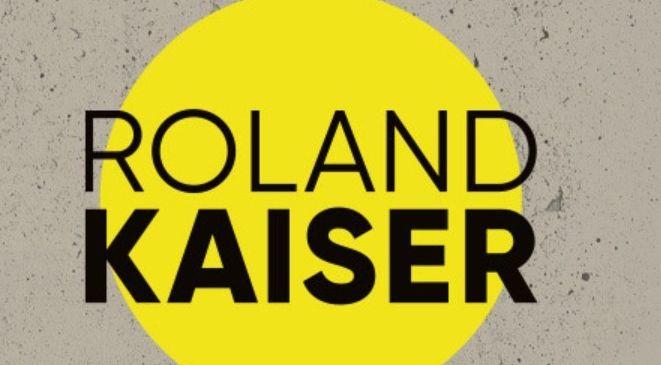 Bild enthält, Advertisement, Poster, Logo, Sign, Symbol, Text