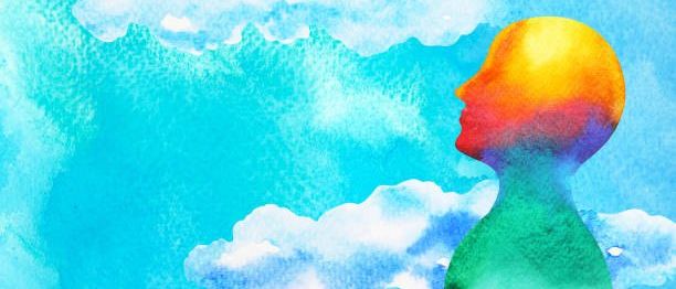 Eine Aquarellmalerei eines menschlichen Kopfes mit einem Regenbogen von Farben auf einem blauen Himmelshintergrund mit weißen Wolken.