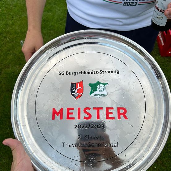 Bild enthält, Tin, Person, Wheel