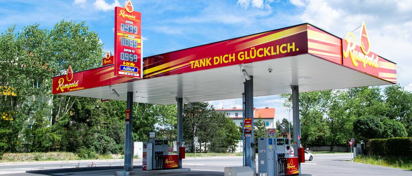 Bild enthält, Machine, Gas Station, Pump, Gas Pump, Scoreboard