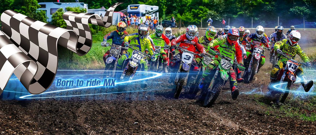 Bild enthält, Motorcycle, Vehicle, Helmet, Person, Motocross, Baby, Dynamite