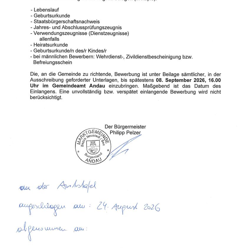 Ein Dokument der Gemeinde Neusiedl am See, Österreich, datiert auf den 24. August 2026, enthält eine Liste der erforderlichen Dokumente für einen Gemeindeantrag, eine Unterschrift und einen Stempel.