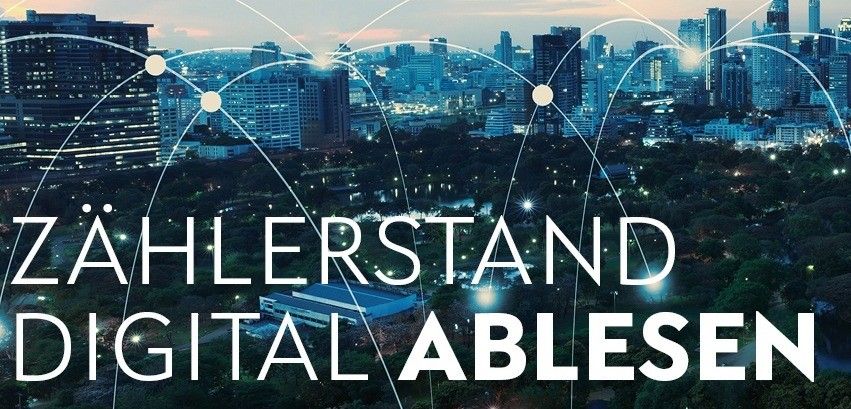 Eine Stadtlandschaft in der Dämmerung mit beleuchteten Hochhäusern und einem Netzwerk leuchtender Linien, die sie verbinden. Die Worte 'Digital Ablesen' sind prominent angezeigt.