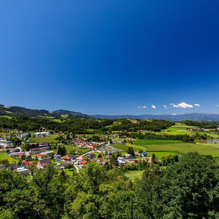 Bild enthält, Outdoors, Nature, Countryside, Cityscape, Scenery, Landscape, Horizon, Sky, Rural, Village