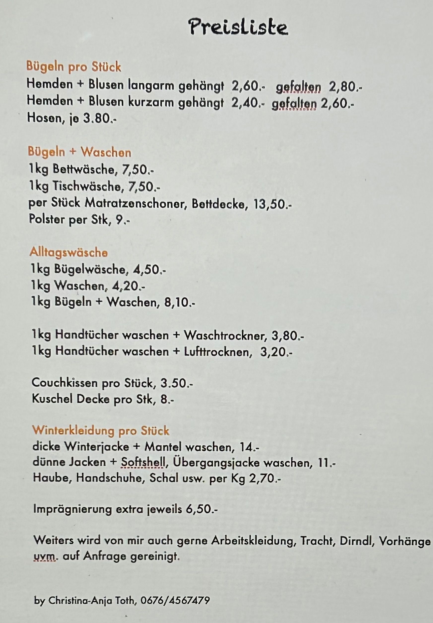 Preise für verschiedene Wäschereidienste. Beinhaltet Optionen für kurzärmelige Hemden, Hosen, Bettwäsche und Winterkleidung. Die Preise reichen von 2,40 bis 14,00 pro Artikel.