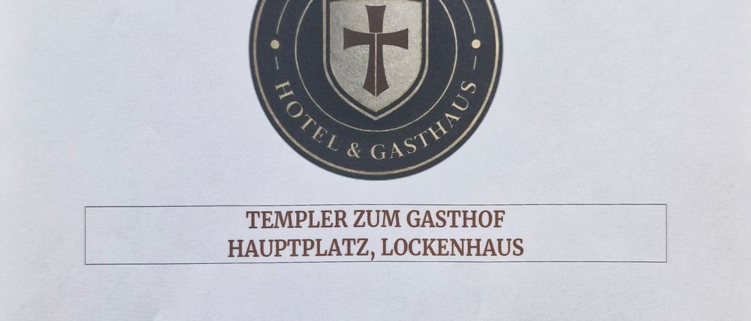 Das Bild ist eine Einladung zu einem monatlichen Treffen im Hotel Tempel, das sich in Lockenhaus befindet. Das Event ist für Dienstag, den 7. Juli 2026 angesetzt, beginnend um 15 Uhr. Der Text erwartet einen schönen Nachmittag am neuen Ort.
