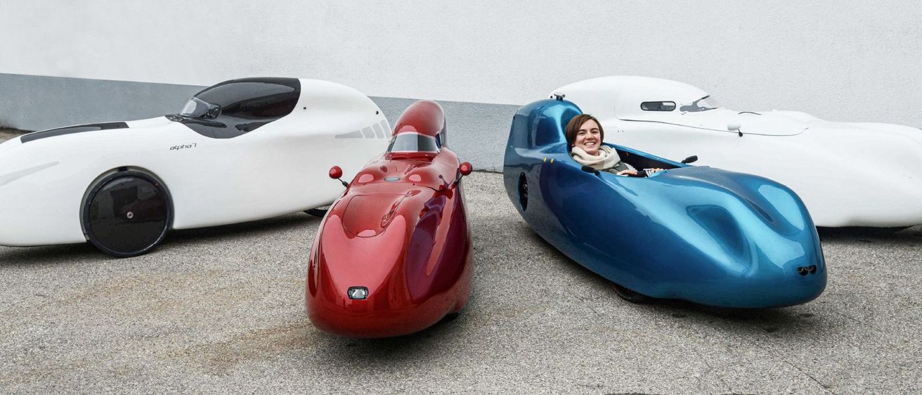 Bild enthält, Motorcycle, Transportation, Vehicle, Sidecar, Car, Person, Machine, Wheel