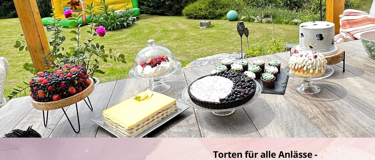 Bild enthält, People, Backyard, Fun, Party, Birthday Party, Birthday Cake