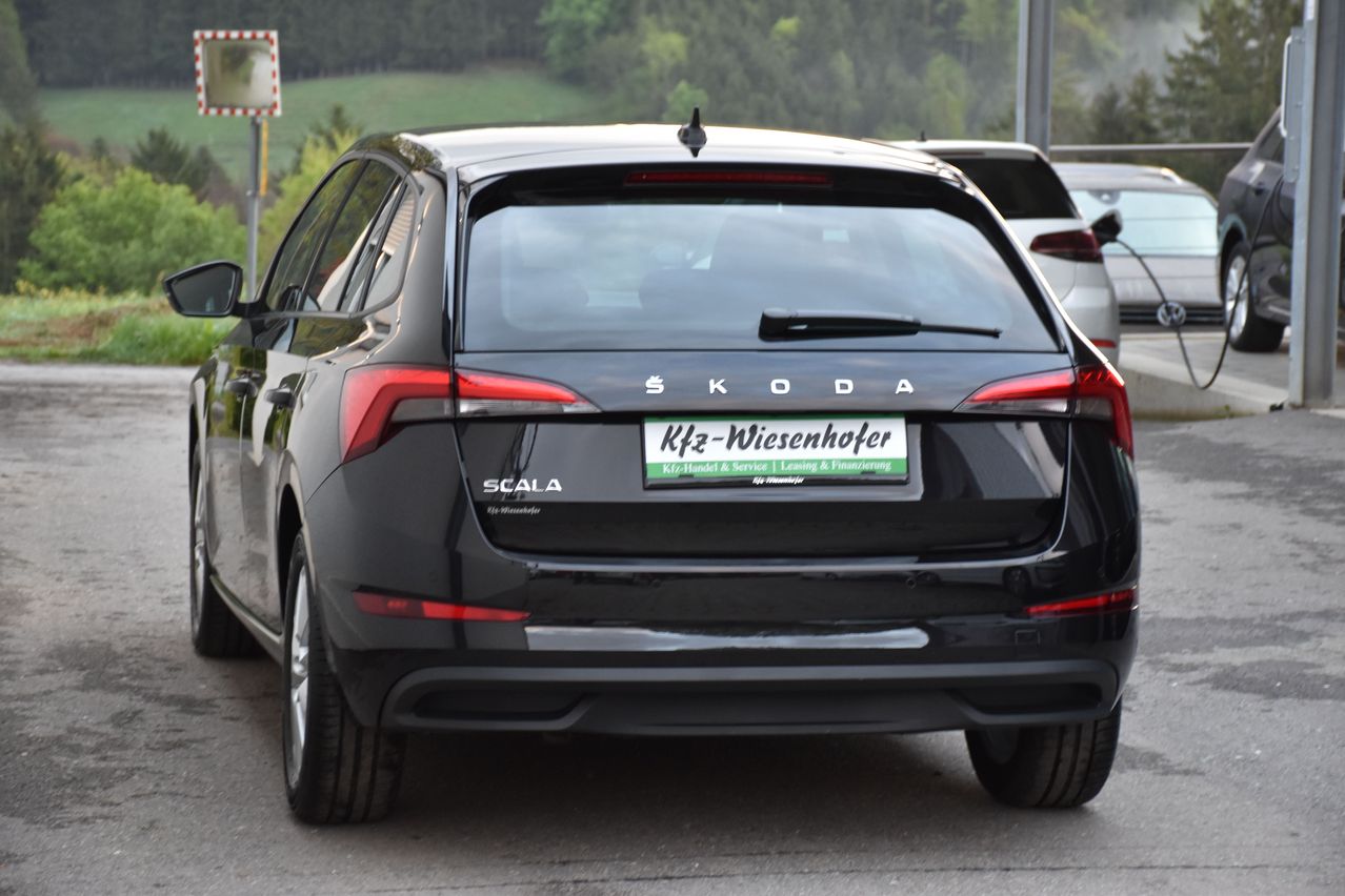 Bild enthält, Bumper, Transportation, Vehicle, Car, License Plate, Machine, Wheel