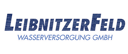 Logo der Leibnitzer Feld Wasserversorgung GmbH, dargestellt auf schwarzem Hintergrund.