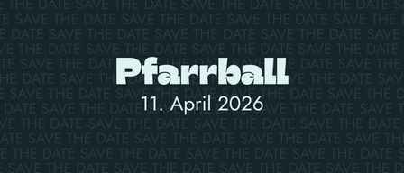 Das Bild zeigt einen fettgedruckten weißen Text 'Pfarrball' vor schwarzem Hintergrund. Darunter steht das Datum '1. April 2026' in einem helleren Weißton.