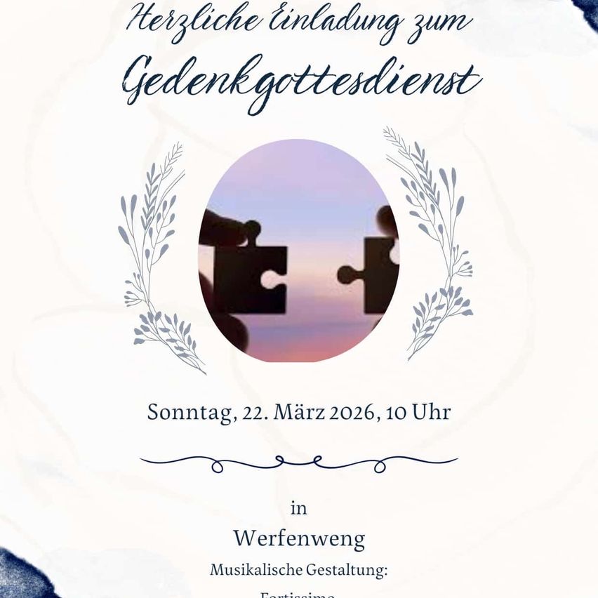 Ein Plakat lädt zum Gedenkgottesdienst am Sonntag, 22. März 2026, um 10 Uhr in Wervenwing ein. Es zeigt zwei Hände, die Puzzleteile halten, mit einem Sonnenuntergang im Hintergrund.