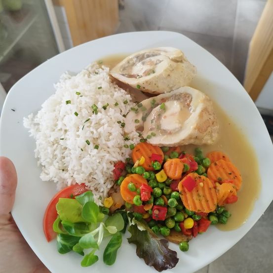 Bild enthält, Food, Food Presentation, Plate, Meal, Dish