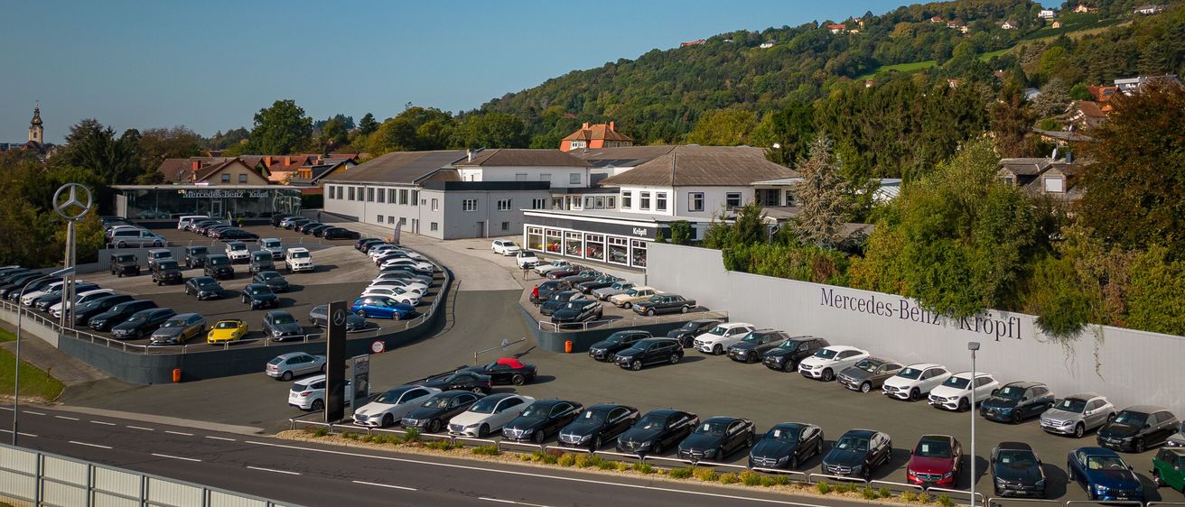 Bild enthält, Outdoors, Aerial View, Car, Transportation, Vehicle, Parking Lot