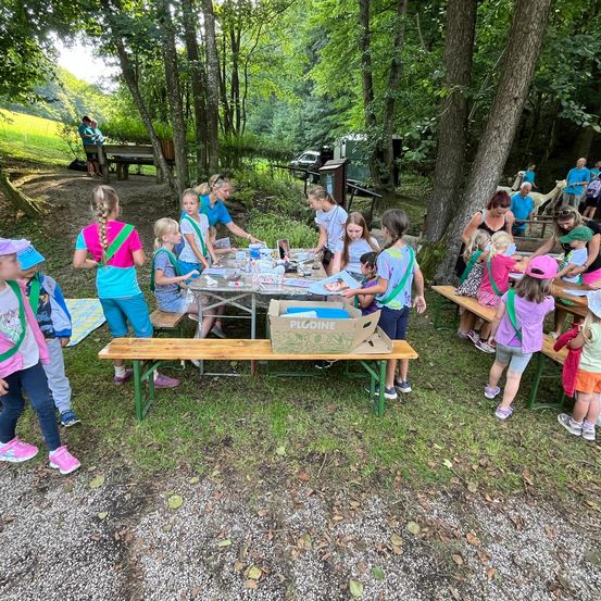 Bild enthält, People, Person, Fun, Child, Female, Girl, Party, Adult, Male, Man