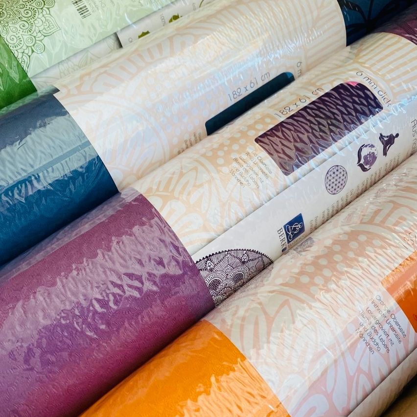 Bild enthält, Tape, Publication, Book