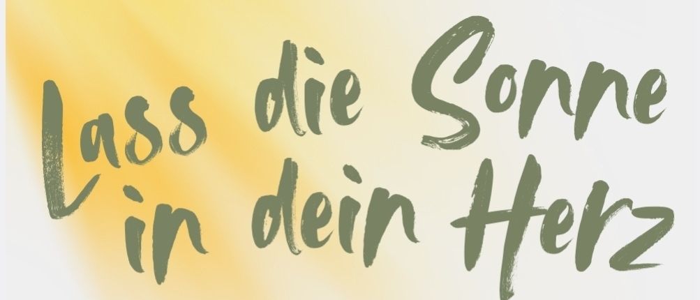 Veranstaltungsplakat für einen Chorauftritt am 9. Mai 2026. Der Eintritt ist frei. Gehostet von mehreren Chören. Beginn ist um 19:30. Blumen sind auf dem Plakat abgebildet.
