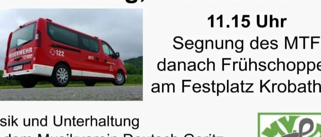 Ein Bild eines roten Busses mit dem Text 'Fruhschopppen mit Fahrzeugsegnung' auf weißem Hintergrund. Darunter steht das Datum und die Uhrzeit, 6. Juli 2025, um 11:15 Uhr. Es gibt ein Logo und ein Bild von Essen.