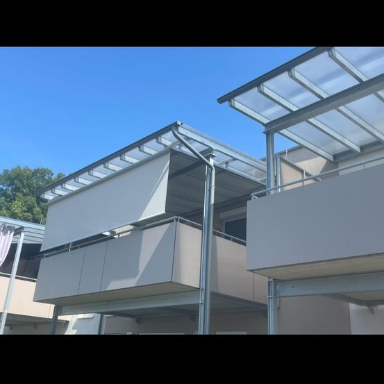 Bild enthält, Indoors, Interior Design, Architecture, Building, Housing, Window, House, Outdoors, Shelter