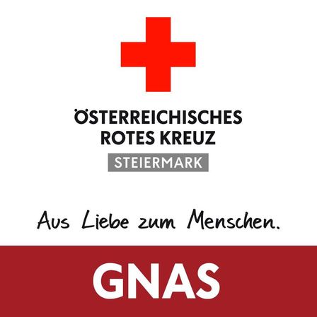 Ein Poster mit einem roten Kreuz auf weißem Hintergrund. Es steht 'Österreichisches Rotes Kreuz Steiermark' und 'Aus Liebe zum Menschen'. Darunter ist das Wort 'GNAS' in Weiß auf rotem Hintergrund groß dargestellt.