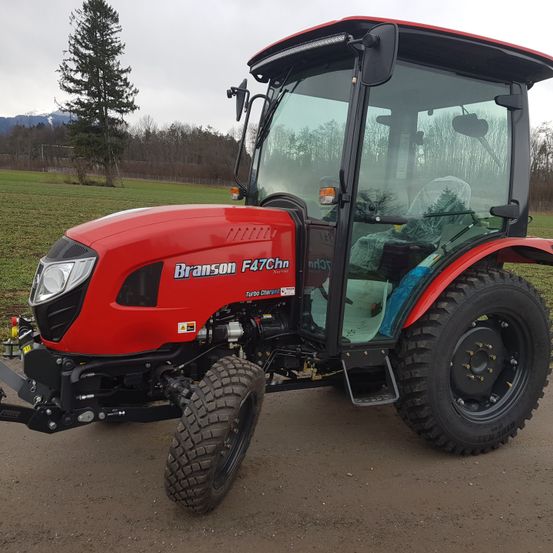 Bild enthält, Machine, Wheel, Tractor, Transportation, Vehicle, Car